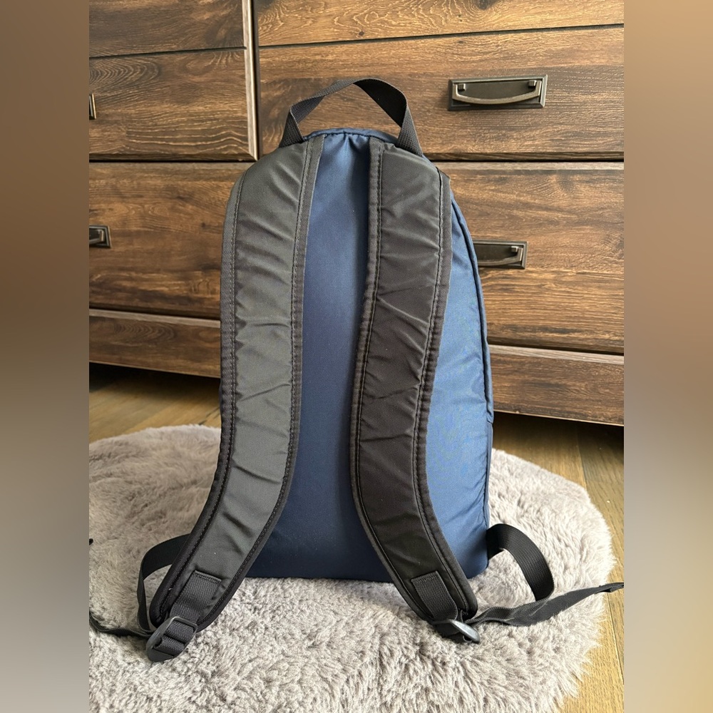 Vintage Patagonia Backpack In Black/Blue - Picture 4 of 11